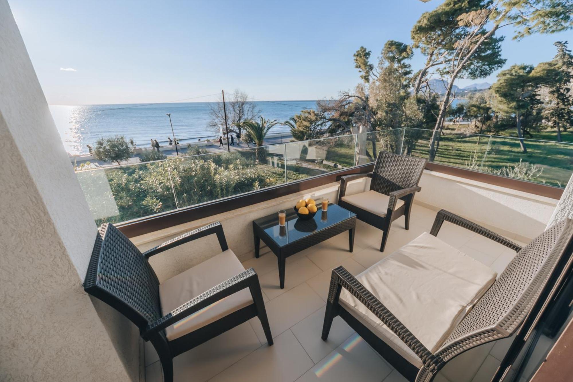 Apartments Kuce Lekovica Beach & Snack Bar- Bistro Bilik gambar